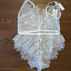 Kilo Brava Eyelash Lace V-Neck Teddy Bodysuit